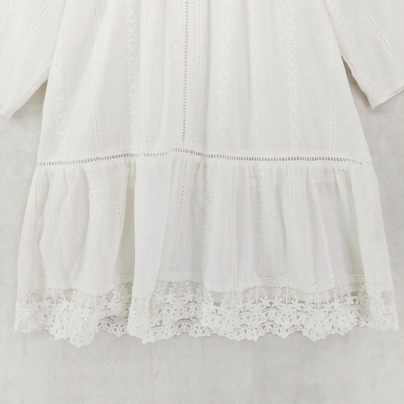 Leith White Polyester Half Sleeve Floral-Lace Mock Neck Blouse 3920 - Picture 2 of 8